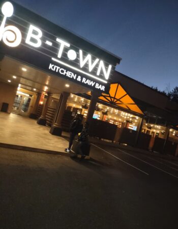 B-Town Kitchen And Raw Bar