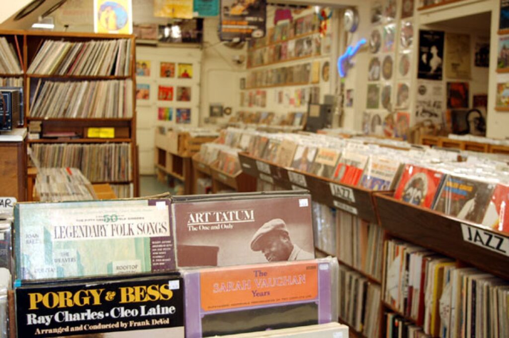 Vinyls & Records